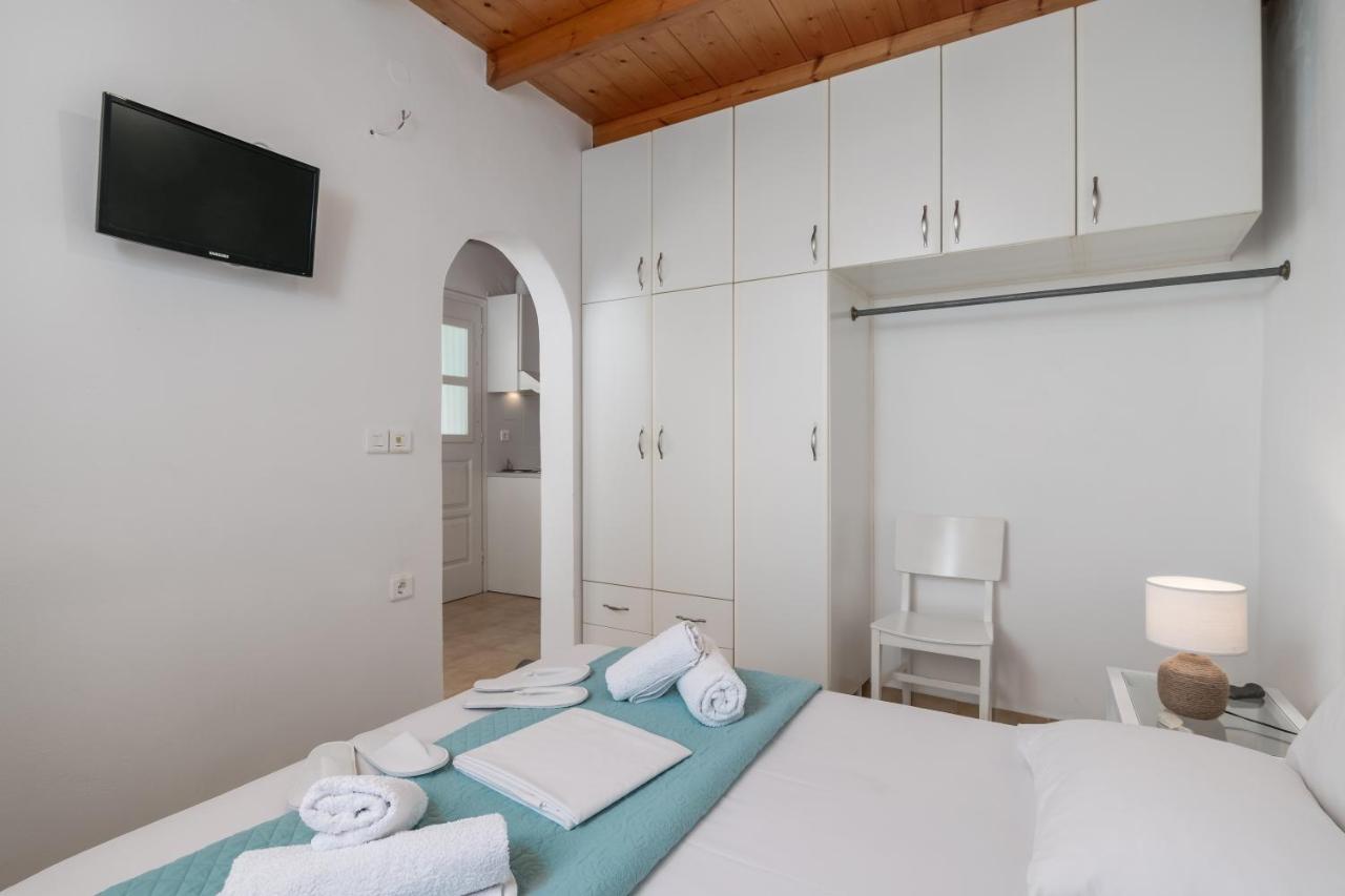 אדאמאס Georgia'S House & Apartment מראה חיצוני תמונה