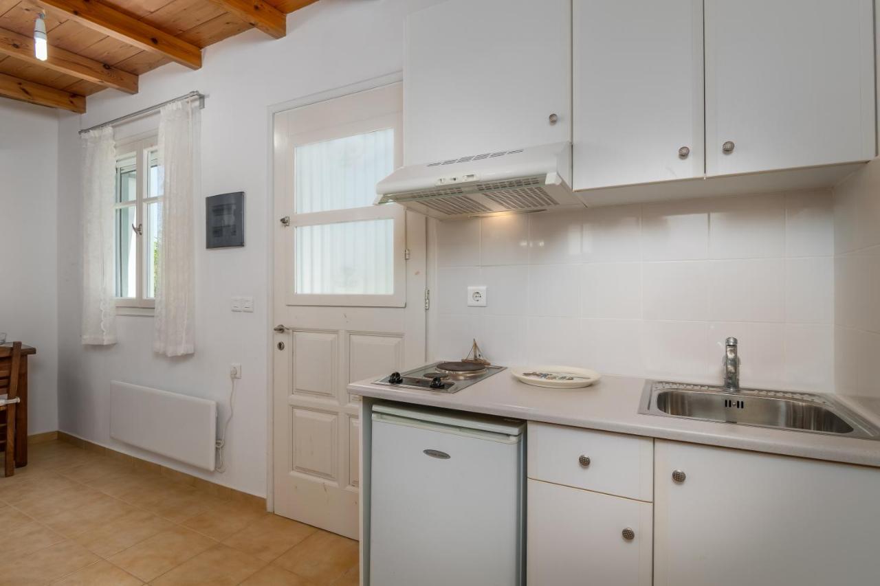 אדאמאס Georgia'S House & Apartment מראה חיצוני תמונה