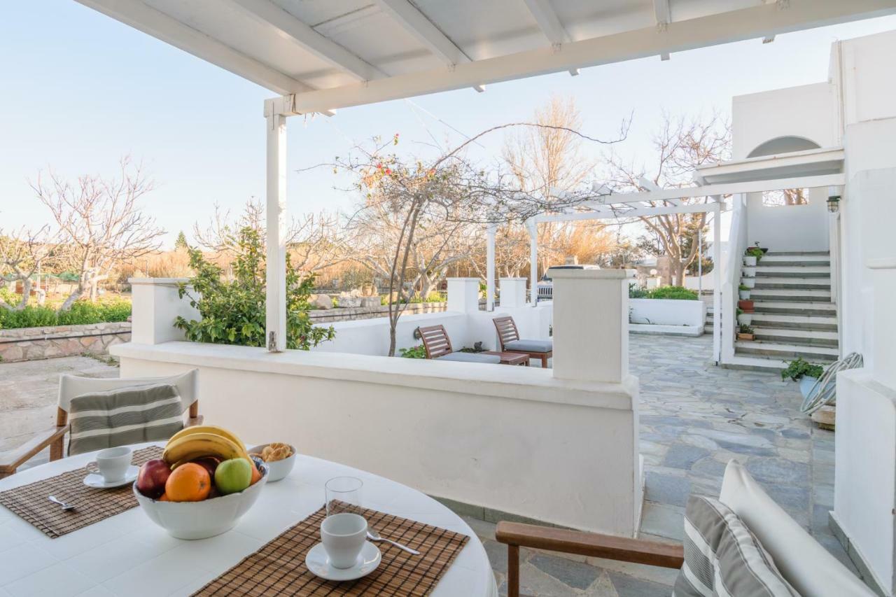אדאמאס Georgia'S House & Apartment מראה חיצוני תמונה