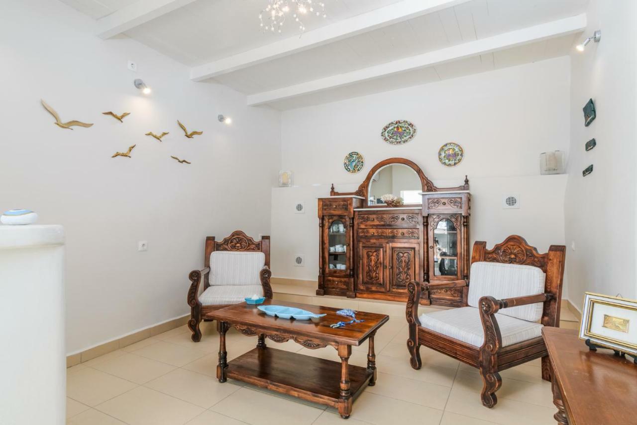 אדאמאס Georgia'S House & Apartment מראה חיצוני תמונה